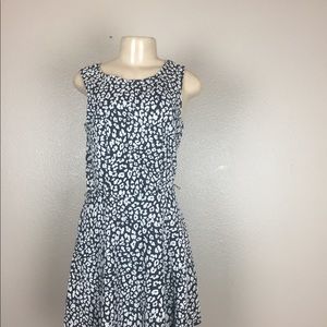 Women’s Black Sleeveless Dress Size L